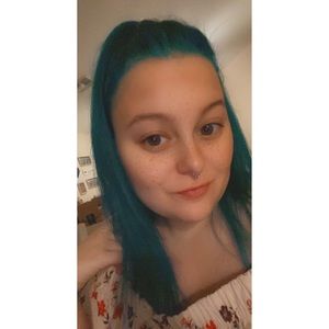 Meet your Posher, Nikki